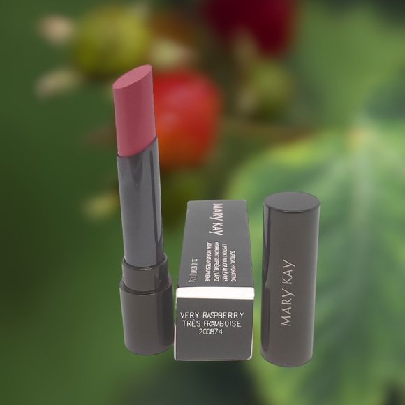 Very Raspberry Supreme Hydrating Lipstick - Mary Kay - Picture 5 of 6